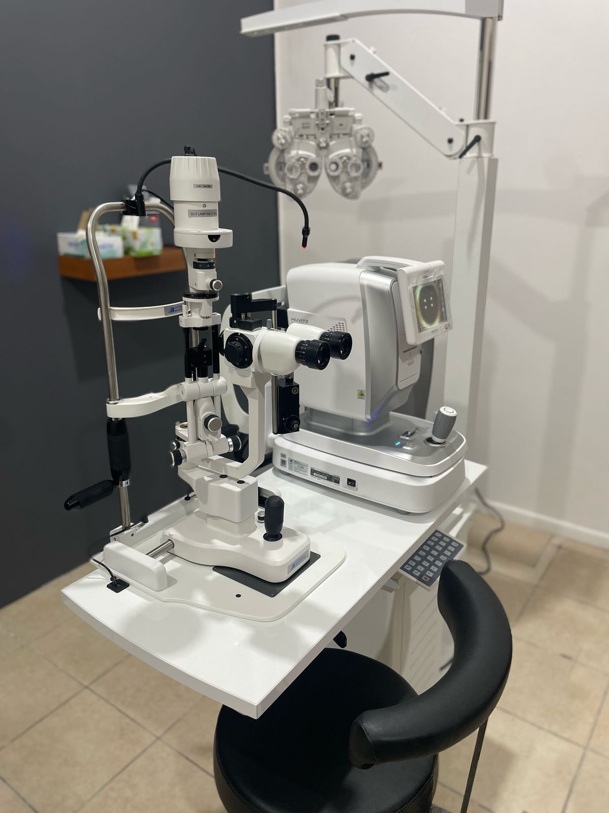 Dr Jesus Lozano Oftalmólogo y retinólogo La Paz BCS 